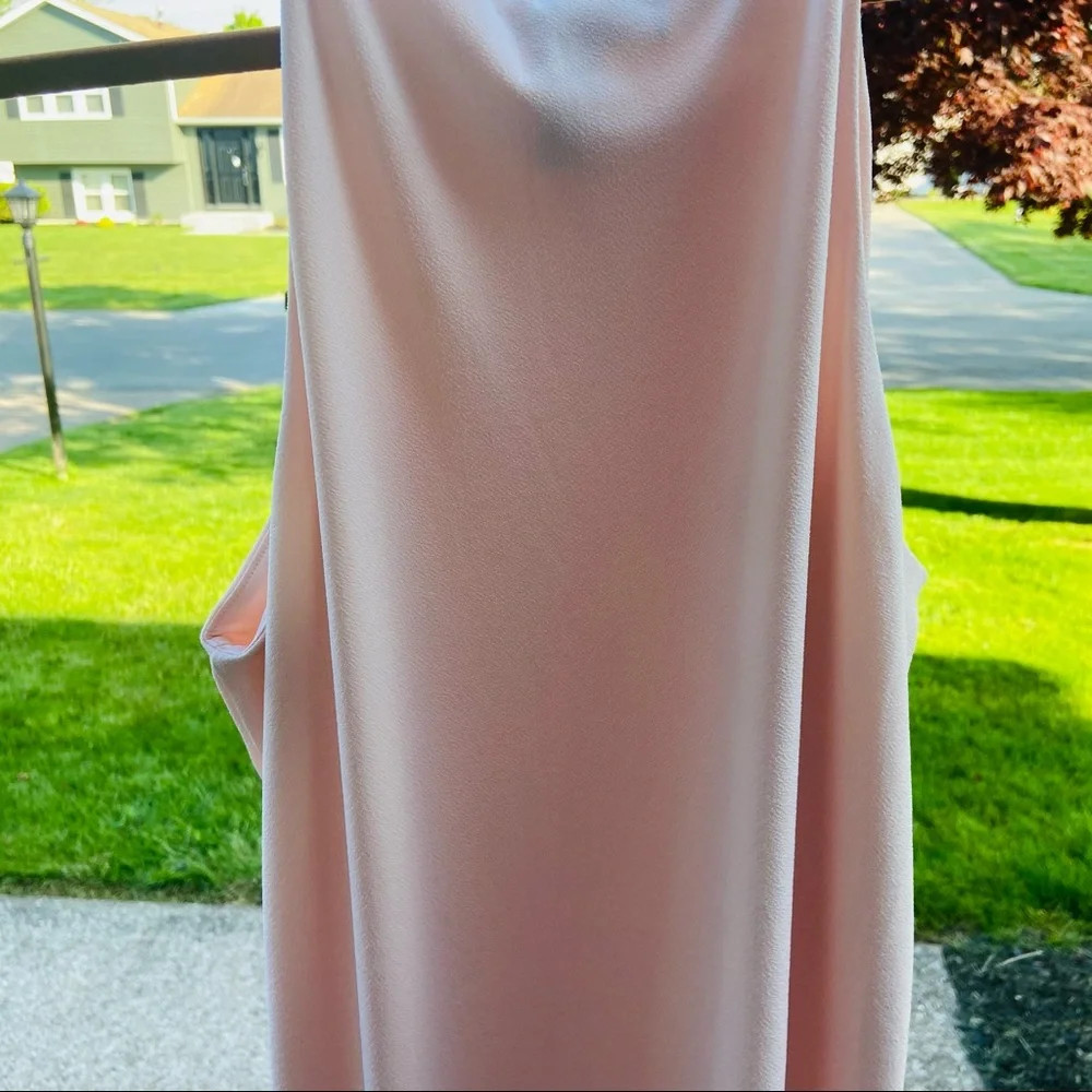 F21 DRESS ✨STUNNING✨ Light Pink Sleeveless - Picture 8 of 12